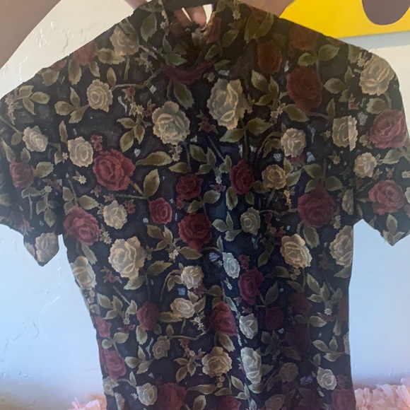 Super beautiful dark red and gold see-through sheer collar shirt - Picture 1 of 3